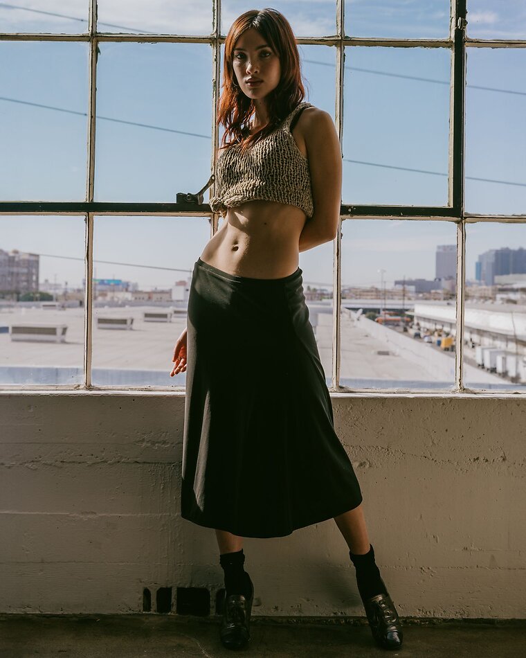 Isabel Lotus